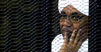 Sudan’s Bashir moved to military hospital before fighting