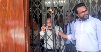 BAU students confine VC and 227 AC members over degree reform dispute