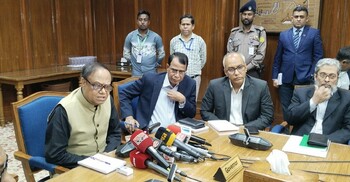 বাংলাদেশ ব্যাংক কিছু কর্মকর্তার অপপ্রচার-ষড়যন্ত্রের অংশ: গভর্নর