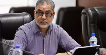 কেন বিসিবি নির্বাচন থেকে সরে দাঁড়ালেন মাহবুব আনাম?