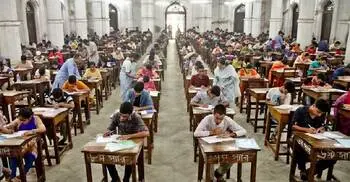 Govt job entry age limit now 32, JS passes bill