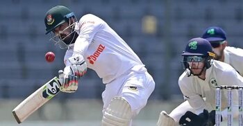 লাল বলের লড়াইয়ে নতুন সূচনার অপেক্ষা