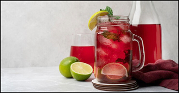 ত্বকে গোলাপি আভা দেবে ‘পিঙ্ক ড্রিঙ্ক’