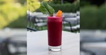 বিটরুট ও গাজরের স্মুদি বানাবেন যেভাবে