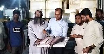 দুর্গাপূজায় প্রথম চালানে ভারতে গেলো সাড়ে ৩৭ টন ইলিশ