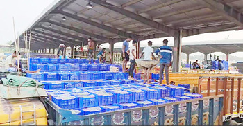 চাকার স্লাবে শুল্ক আদায়, বেনাপোলে কমেছে রাজস্ব