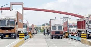 Benapole port operations resume as NBR staff call off strike