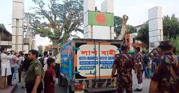 কলকাতায় অগ্নিকাণ্ডে নিহত পাঁচ বাংলাদেশির মরদেহ পরিবারের কাছে হস্তান্তর