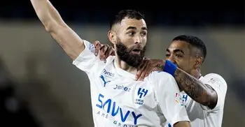 অভিষেকেই বেনজামার বাজিমাত