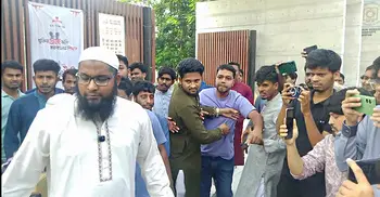 বেরোবি উপাচার্যের পক্ষে-বিপক্ষে ছাত্রদলের সংবাদ সম্মেলন, হামলার অভিযোগ