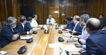 শিল্পের চলমান সংকট নিরসনে কেন্দ্রীয় ব্যাংকের হস্তক্ষেপ চায় বিজিএমইএ