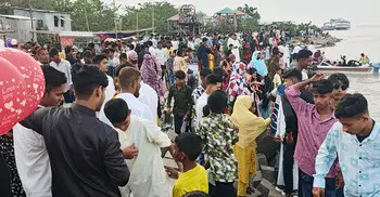 টানা ছুটিতে জমজমাট ভোলার সব বিনোদন কেন্দ্র