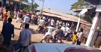 20 injured as BNP, Jamaat face off in Bhola