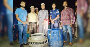 ভোলায় ৫০ লাখ চিংড়ির রেণু জব্দ