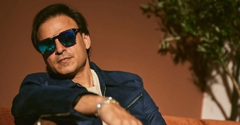 রামায়ণার পারিশ্রমিক ক্যানসার আক্রান্ত শিশুদের দান করলেন বিবেক