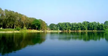 যে দিঘিতে ভেসে উঠতো সোনা-রুপার থালা