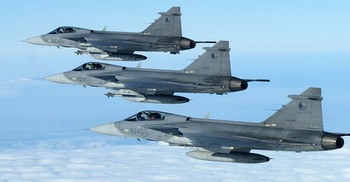 ইউক্রেনকে ১৫০ যুদ্ধবিমান দেবে সুইডেন