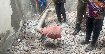 নারায়ণগঞ্জে কারখানায় বিস্ফোরণে ৬ শ্রমিক দগ্ধ