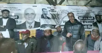 বিএনপি প্রার্থীর পক্ষে প্রচারণা, দুই সরকারি কর্মকর্তাকে শোকজ