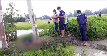 লাশের অর্ধেক খেলো শেয়াল-কুকুরে, বাকি অংশ উদ্ধার করলো পুলিশ