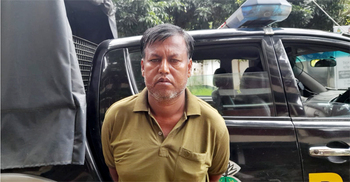 প্রতিপক্ষকে ফাঁসাতে বৃদ্ধ মাকে হত্যা করলেন ছেলে