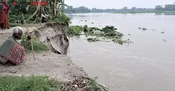 প্রকল্প বাড়লেও ভাঙন কমেনি যমুনায়