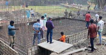 বগুড়ায় নির্মাণাধীন ব্রিজের রড কেটে বিক্রির অভিযোগ