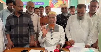 বগুড়ায় ফল ব্যবসায়ী সমিতি থেকে একযোগে ৫৪ জনের পদত্যাগ