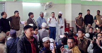 তারেক রহমানের দেওয়া হুইলচেয়ার পেলো প্রতিবন্ধী ১০ শিশু-কিশোর