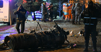 15 killed as military plane crashes in Bolivia