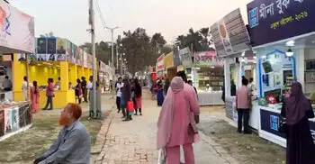 পাঠক সংকটে মেলা প্রাঙ্গণ, দুশ্চিন্তায় প্রকাশকরা