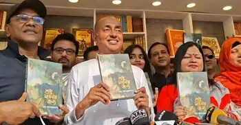 ‘মাধবী কে, এটা অনেক বড় প্রশ্ন’—রহস্য জিইয়ে রাখলেন আইনমন্ত্রী