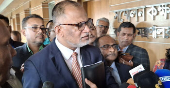 ব্যবসায়ীদের ভোজ্যতেলের দাম বাড়ানোর আইনগত ভিত্তি নেই