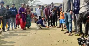 ছয় কিলোমিটার এলাকাজুড়ে ২৪৬ বছরের মারবেল মেলায় হাজারো দর্শনার্থী