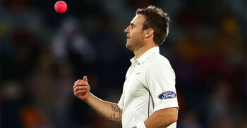 অবসরে নিউজিল্যান্ডের তারকা অলরাউন্ডার