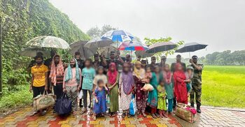 চুয়াডাঙ্গা সীমান্ত দিয়ে ১৫ বাংলাদেশিকে হস্তান্তর করলো বিএসএফ