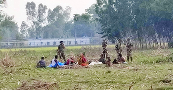 BSF takes back 11 after 72 hours at Thakurgaon border zero line