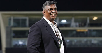 সত্যি কবে দেশে ফিরবেন বিসিবি সভাপতি বুলবুল?