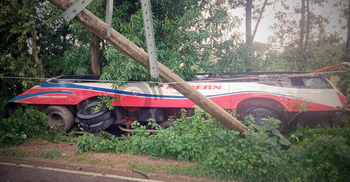 3 killed as bus hits auto-rickshaw in Habiganj