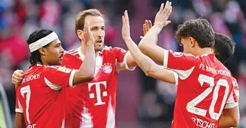 ৫৪ বছরের রেকর্ড ভাঙার পথে বায়ার্ন, ডর্টমুন্ডের নাটকীয় জয়