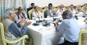 Yunus emphasises critical role of independent journalism