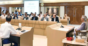 Yunus issues marching orders for government-wide reformation