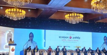 ‘সরকারি এলপিজি সিলিন্ডার ন্যায্য দামে ভোক্তার কাছে পৌঁছাচ্ছে না’