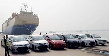 শুল্ক জটিলতায় মোংলা বন্দরে আটকা ২০ অ্যাম্বুলেন্স