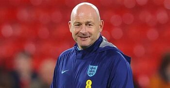 অন্তর্বর্তীকালীন কোচ নিয়োগ দিলো ইংল্যান্ড ফুটবল