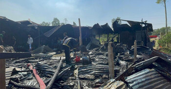 মিরসরাইয়ে প্লাস্টিকের গোডাউনে আগুন, অর্ধকোটি টাকার ক্ষতির শঙ্কা