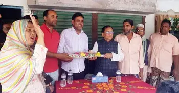 আওয়ামী লীগে যোগ দিলেন বিএনপির ৬০ কর্মী