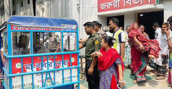 চাঁদপুরে লঞ্চে জন্ম নিলো শিশু, আজীবন ভাড়া ফ্রি ঘোষণা