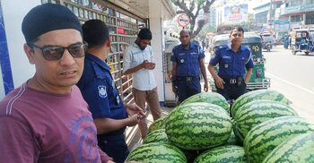 চাঁদপুরে ফল ব্যবসায়ীসহ ৩ প্রতিষ্ঠানকে জরিমানা