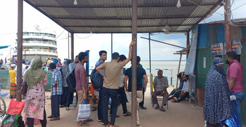 চাঁদপুর-ঢাকা নৌরুটে লঞ্চ চলাচল শুরু